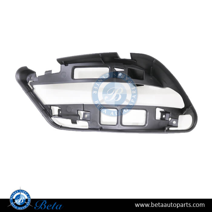 Left Side Fog Lamp Base AMG for Mercedes C-Class W204 2010-2011 models, Part Number 2048852814 Left Side Fog Lamp Base AMG for Mercedes C-Class W204 2010-2011 models, Part Number 2048852814